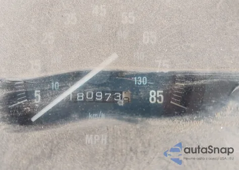 1987 Jeep Cherokee z USA, uszkodzony, nr VIN 1JCML7810HT027657